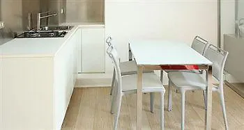 Corsocomootto Milan Apartment